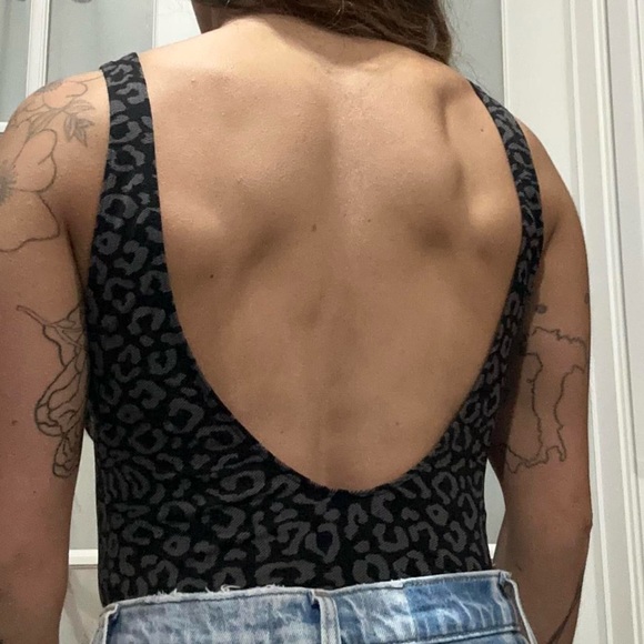 Topshop Leopard body suit with open back - Picture 4 of 8